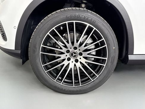 New 2026 Mercedes-Benz GLC 300 4MATIC image 32