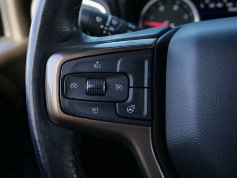 Used 2022 Chevrolet Silverado 2500 High Country w/ Z71 Off-Road Package image 19