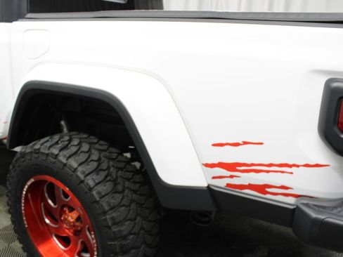 Used 2021 Jeep Gladiator Sport AWD/4WD image 42