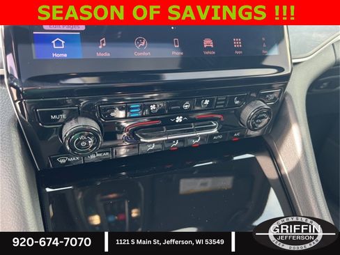 New 2025 Jeep Grand Cherokee L Limited w/ Luxury Tech Group II image 24