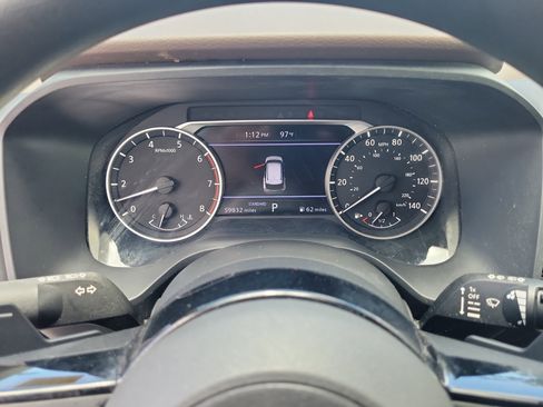 Certified 2022 Nissan Rogue SV FWD image 19