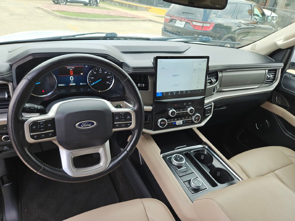 Used 2023 Ford Expedition Max XLT AWD/4WD image 16