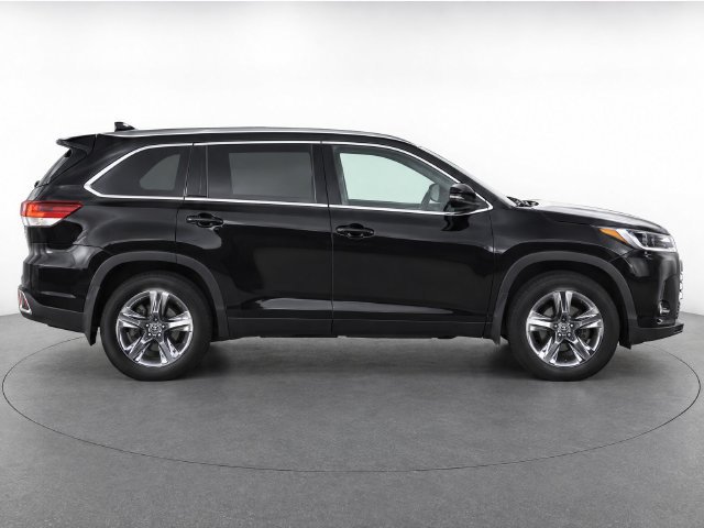 Used 2019 Toyota Highlander Limited Platinum AWD/4WD image 7