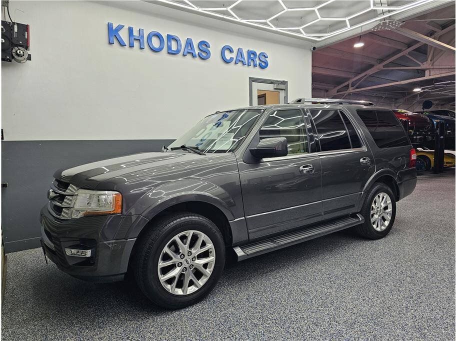 Used 2017 Ford Expedition Limited RWD image 2
