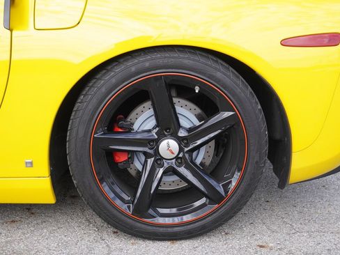 Used 2008 Chevrolet Corvette Coupe w/ Preferred Equipment Group RWD image 11