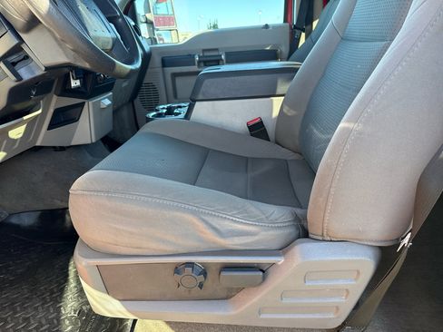 Used 2009 Ford F250 XLT image 10