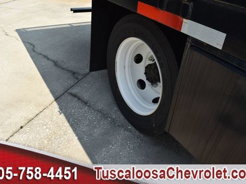 Used 2024 Chevrolet Low Cab Forward RWD image 13