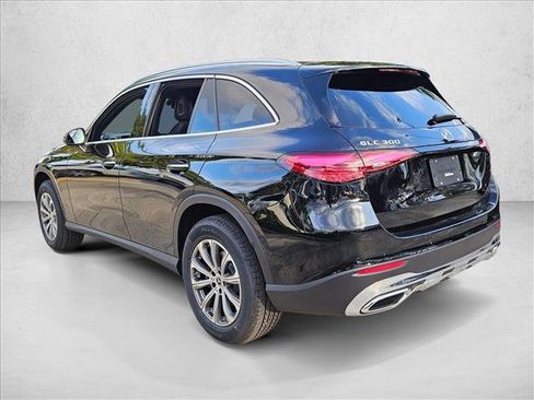 Used 2026 Mercedes-Benz GLC 300 image 9