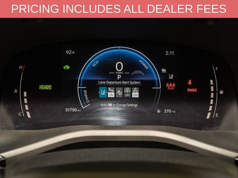 Used 2025 Toyota Camry LE FWD image 17