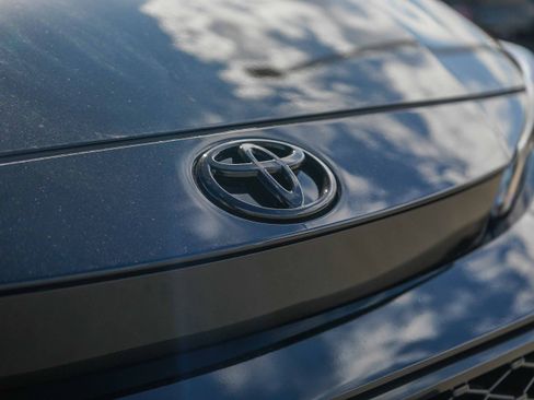 New 2026 Toyota Corolla SE FWD image 12