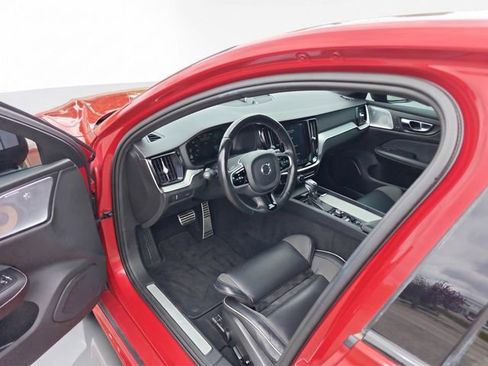 Used 2019 Volvo S60 T6 R-Design AWD/4WD image 19