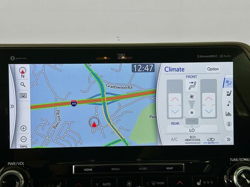 Used 2022 Toyota Highlander Limited image 22