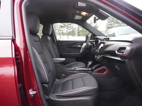 Used 2023 Chevrolet TrailBlazer RS w/ Convenience Package image 24