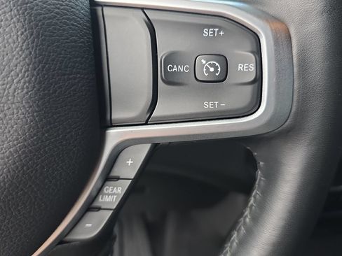Used 2024 RAM 3500 Big Horn AWD/4WD image 29