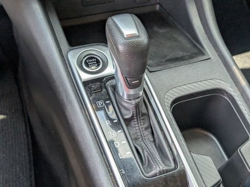 Used 2020 Nissan Sentra SV FWD image 27