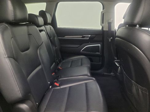 Used 2021 Kia Telluride LX image 19