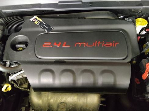 Used 2018 Jeep Compass Sport FWD image 30