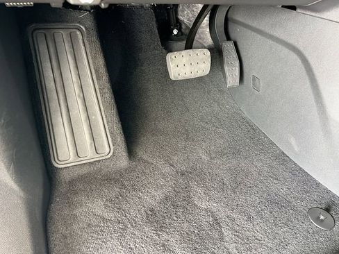 New 2026 GMC Acadia Elevation image 14