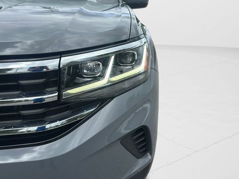 Used 2022 Volkswagen Atlas Cross Sport SEL image 36