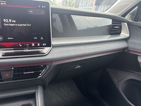New 2026 Volkswagen Tiguan SE AWD/4WD image 13