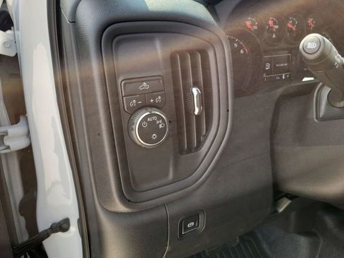 New 2026 Chevrolet Silverado 1500 W/T w/ WT Value Package image 14