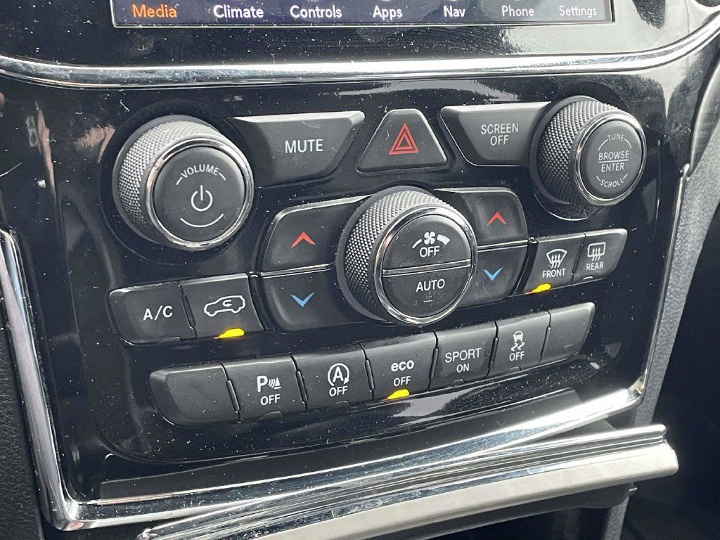 Certified 2020 Jeep Grand Cherokee Altitude AWD/4WD image 35