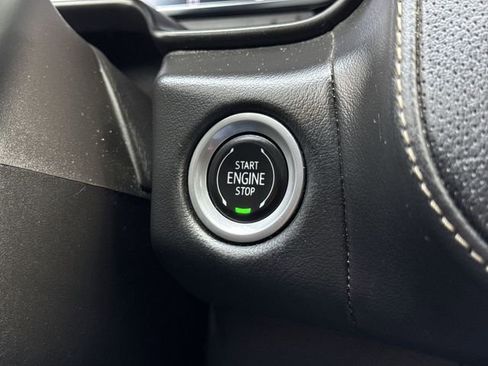 Used 2022 GMC Yukon SLT image 17