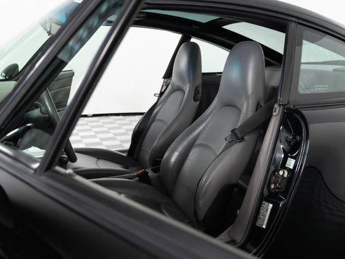 Used 1996 Porsche 911 Targa RWD image 4