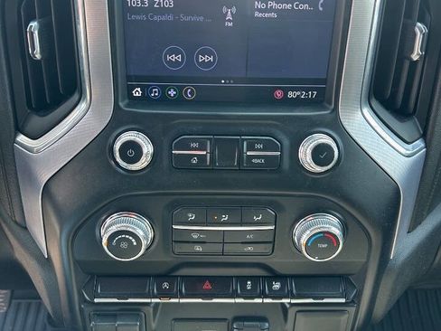 Used 2020 GMC Sierra 1500 SLE image 15