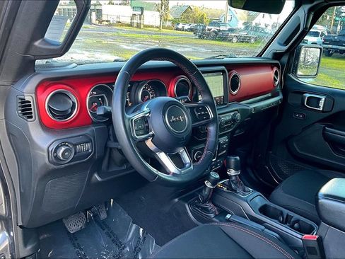 Used 2018 Jeep Wrangler Unlimited Rubicon AWD/4WD image 19