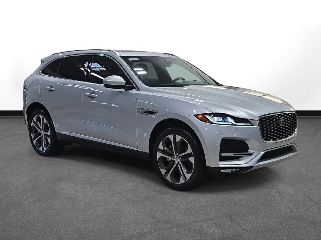 Used 2023 Jaguar F-PACE S AWD/4WD image 3
