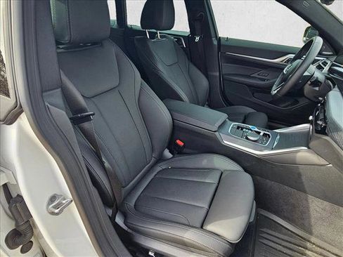 Used 2025 BMW i4 eDrive40 w/ M Sport Package image 16