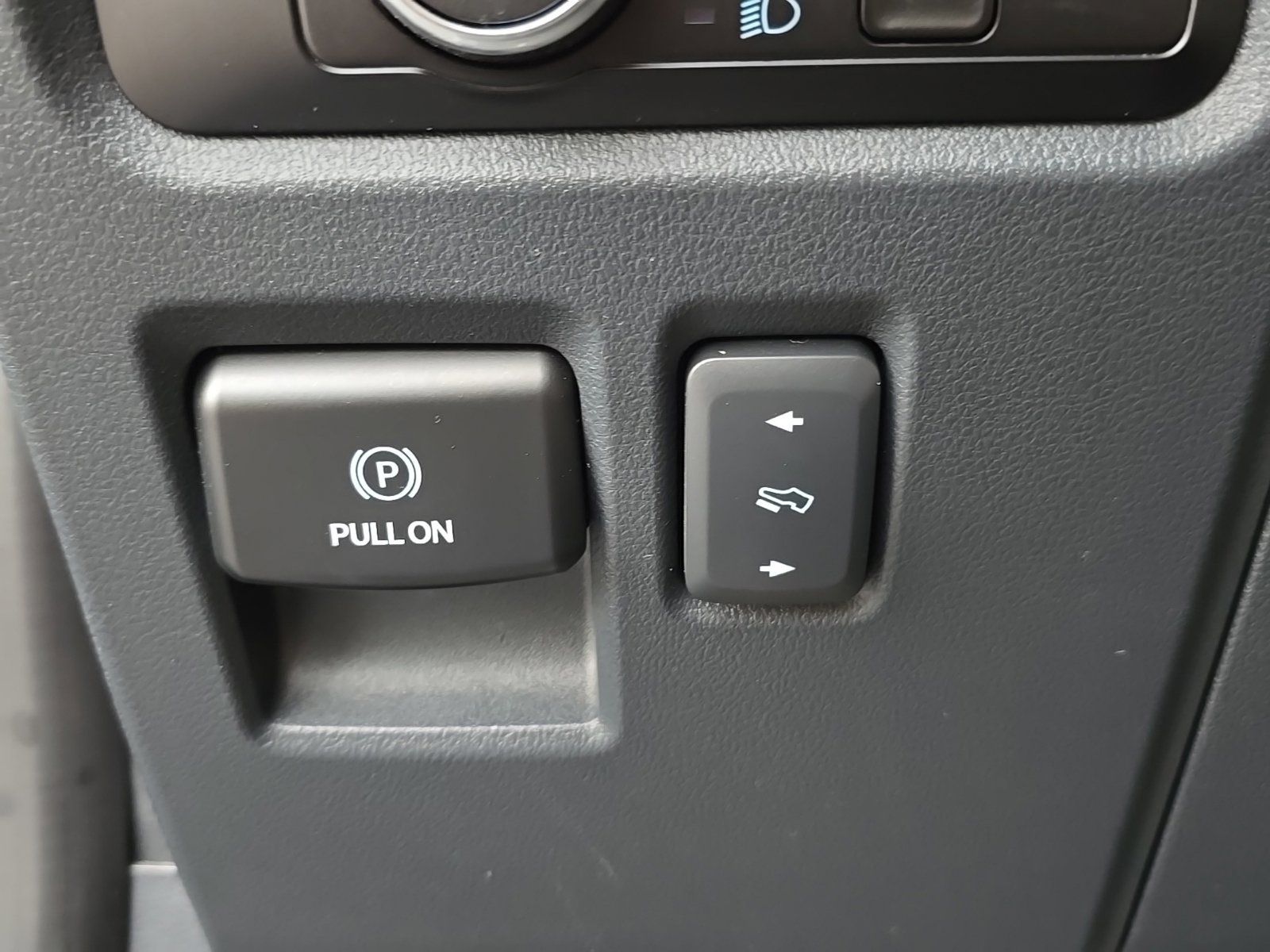 Used 2023 Ford Expedition Limited AWD/4WD image 21