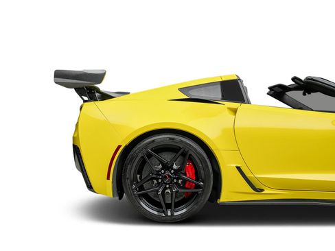 Used 2016 Chevrolet Corvette Z06 w/ 3LZ Preferred Equipment Group RWD image 31
