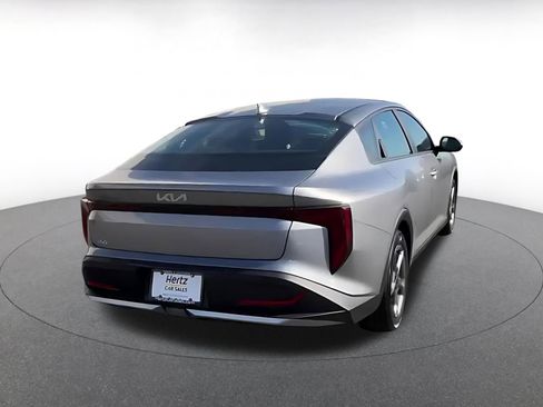 Used 2025 Kia K4 LXS image 12