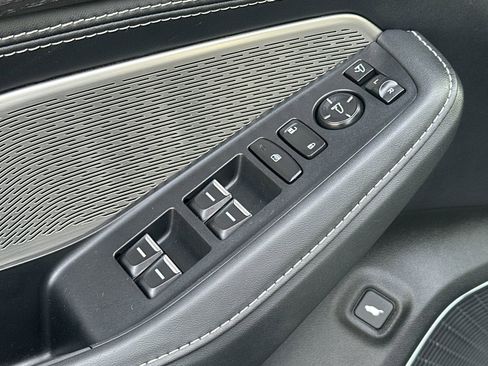 Used 2024 Acura MDX SH-AWD w/ Advance Package image 15