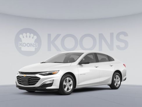 Used 2022 Chevrolet Malibu LS image 1