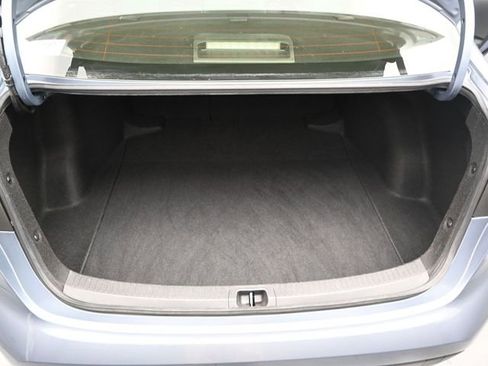 Used 2022 Toyota Corolla LE image 14