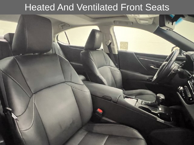 Certified 2024 Lexus ES 350 w/ Premium Package FWD image 11