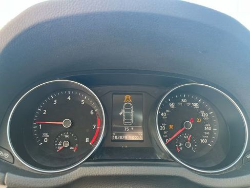Used 2016 Volkswagen Passat 1.8T SE FWD image 21