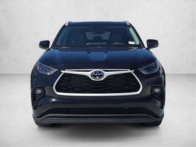 New 2026 Toyota Highlander XLE AWD/4WD image 6