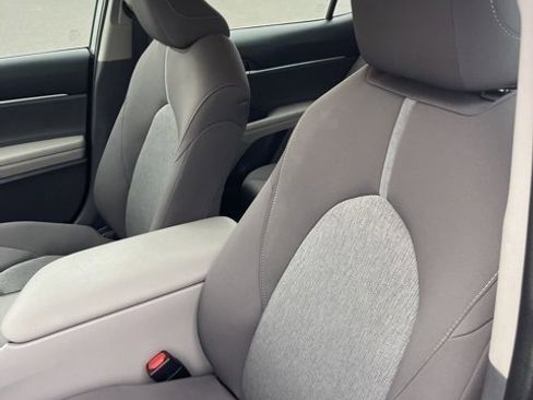Used 2023 Toyota Camry LE image 11