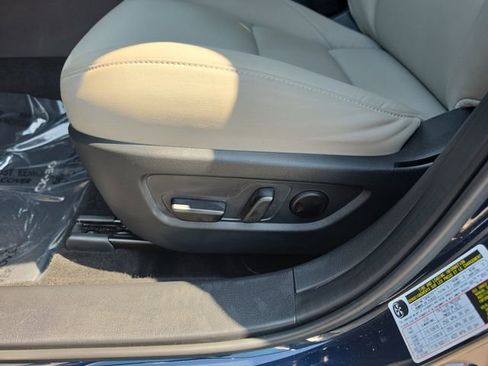 Certified 2025 MAZDA CX-30 AWD 2.5 S w/ Preferred Package image 16