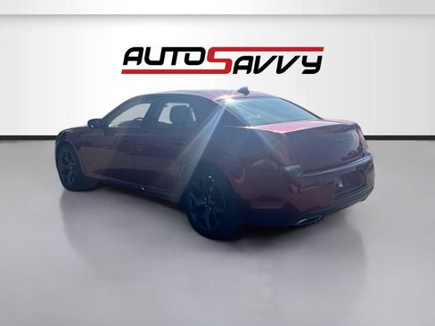 Used 2022 Chrysler 300 S RWD image 5