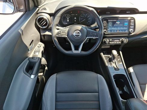 Certified 2023 Nissan Kicks SR w/ SR Premium Package FWD image 11