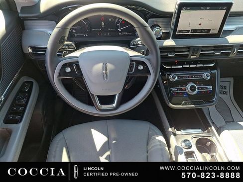 Certified 2022 Lincoln Corsair AWD w/ Equipment Group 101A image 11