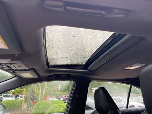 Used 2021 Toyota Corolla XSE image 33