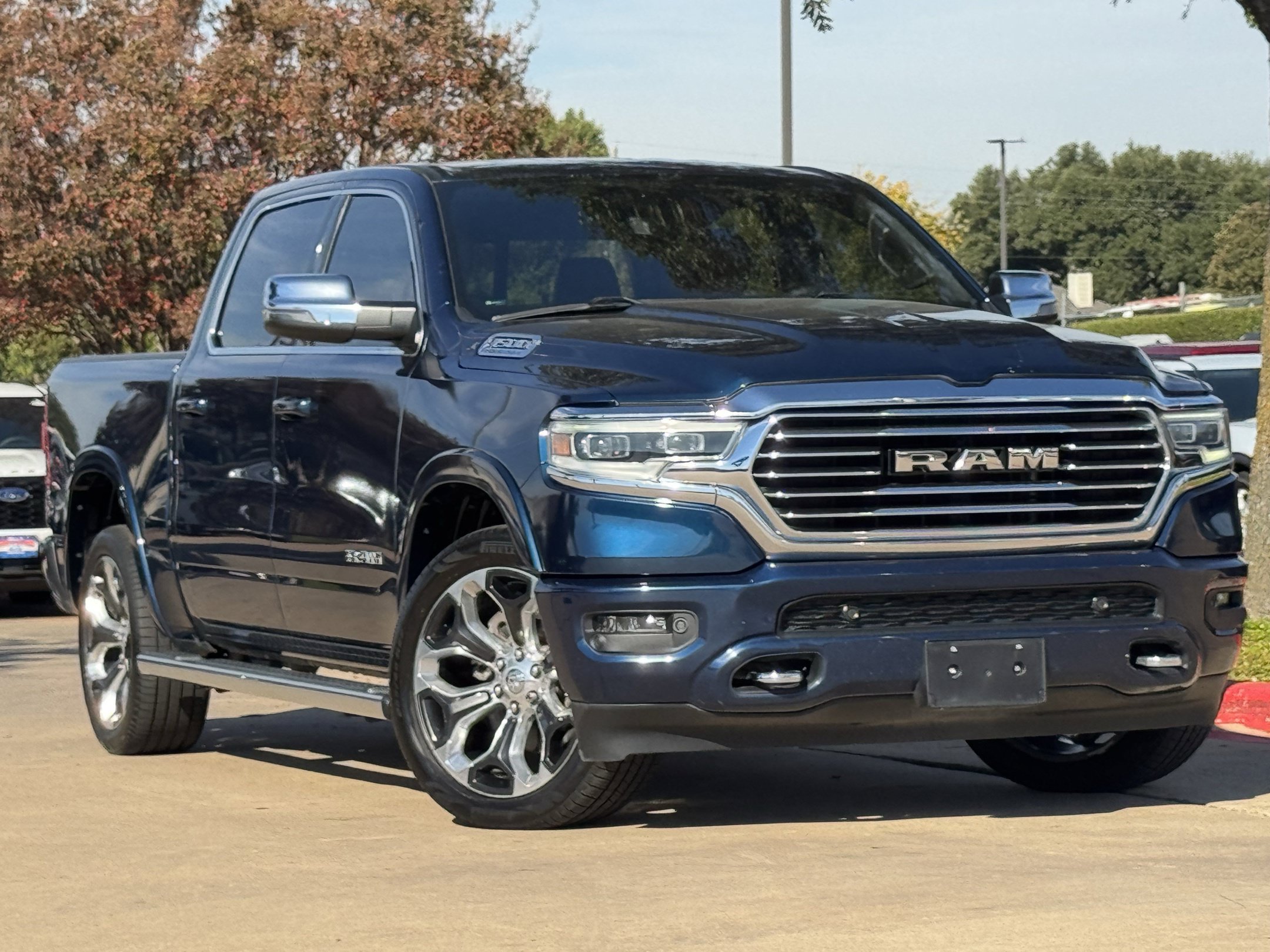 Used 2023 RAM 1500 Limited w/ Body Color Bumper Group AWD/4WD image 2