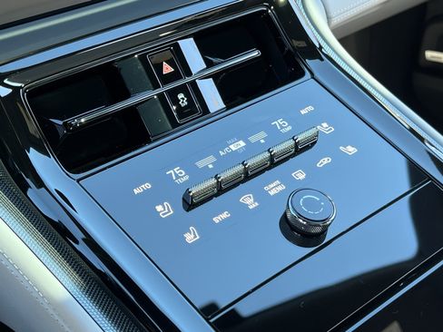 New 2026 Porsche Panamera 4 image 26