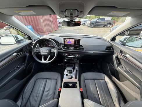 Used 2023 Audi Q5 2.0T Premium w/ Convenience Package AWD/4WD image 22